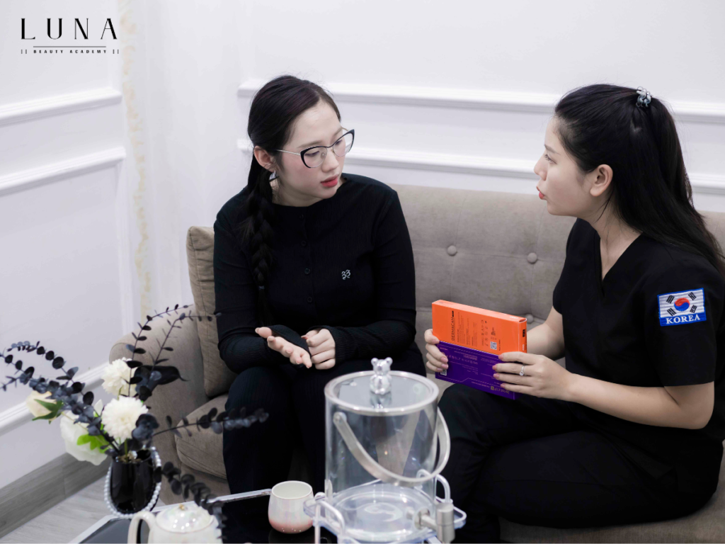 Direct filler consultation with customers before injection at Luna