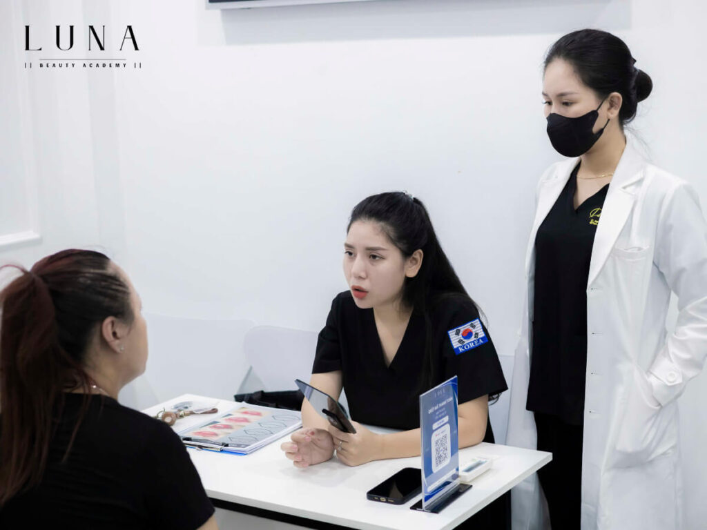 Free filler injection promotion program at Luna Academy