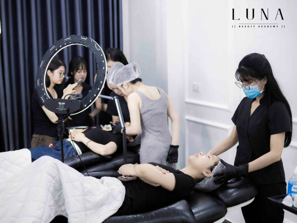 Luna Beauty Academy