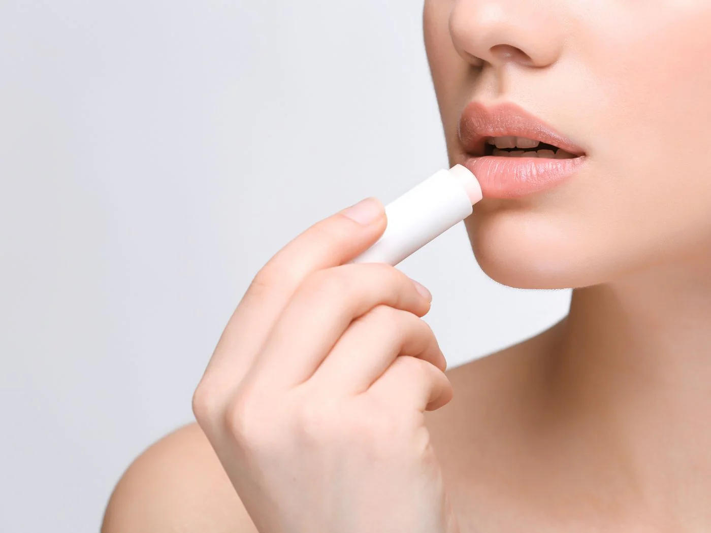 Use lip balm after injection to protect lips.