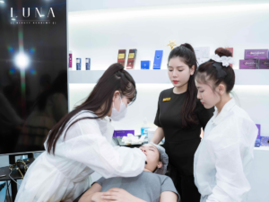 botox courses for beauty ttherapistsat luna academy