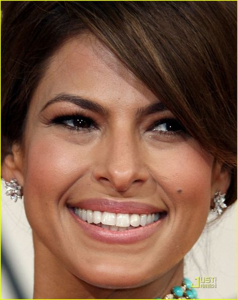 eva mendes facial surgery